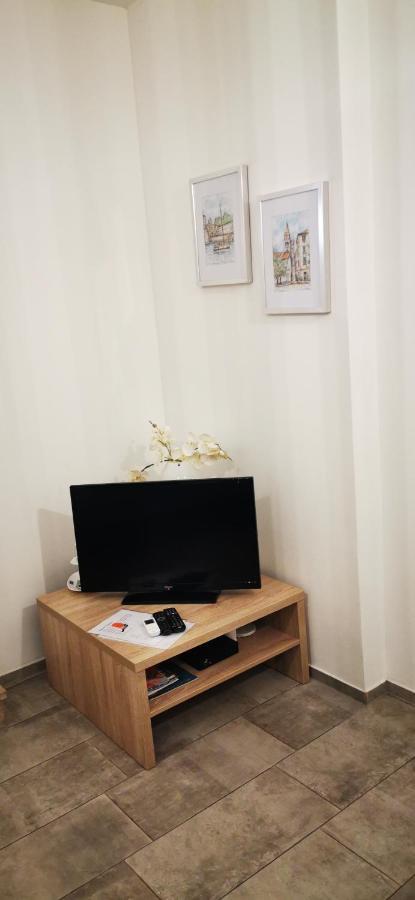 Anita City Apartments and Rooms Задар Екстериор снимка