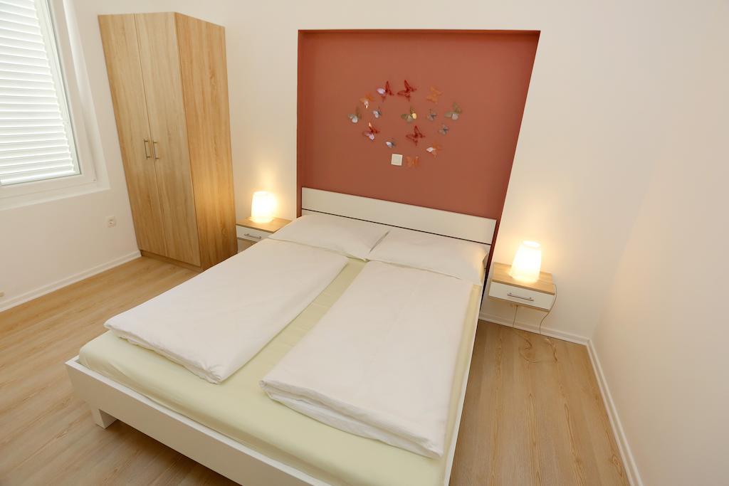Anita City Apartments and Rooms Задар Стая снимка