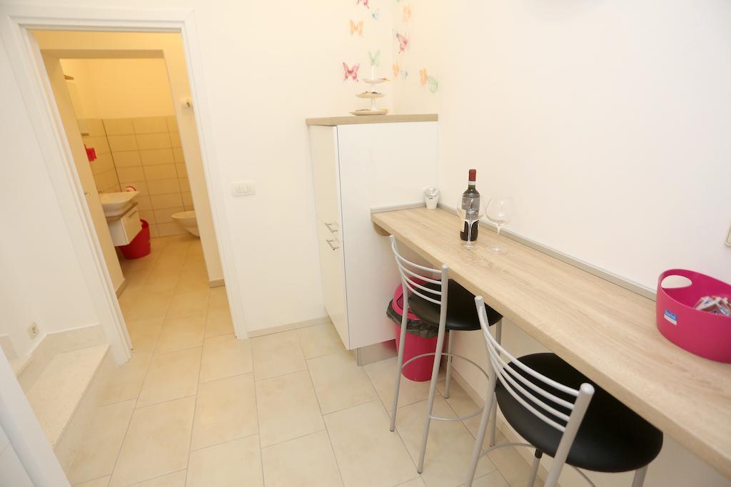 Anita City Apartments and Rooms Задар Стая снимка